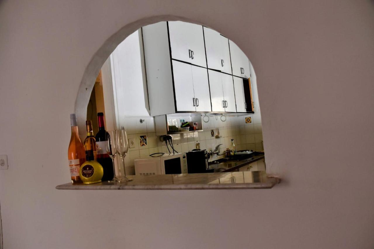 מקום מקסים באווירה ירושלמית ממש על שוק מחנה יהודה Jerusalém Exterior foto