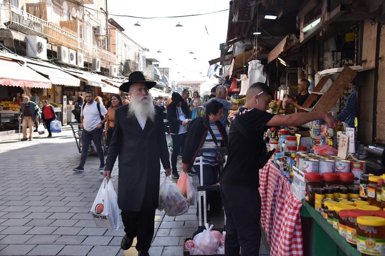 מקום מקסים באווירה ירושלמית ממש על שוק מחנה יהודה Jerusalém Exterior foto